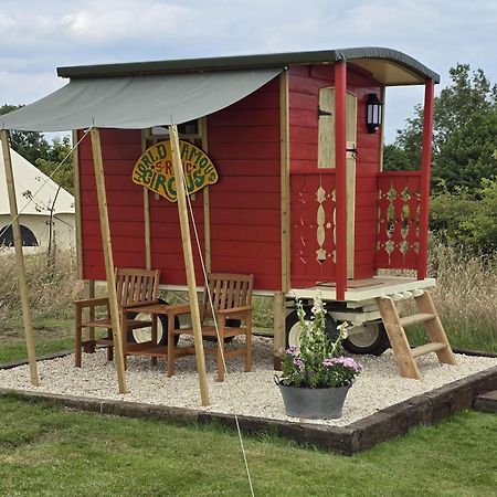 Restored Circus Wagon Saltburn-by-the-Sea Exterior photo